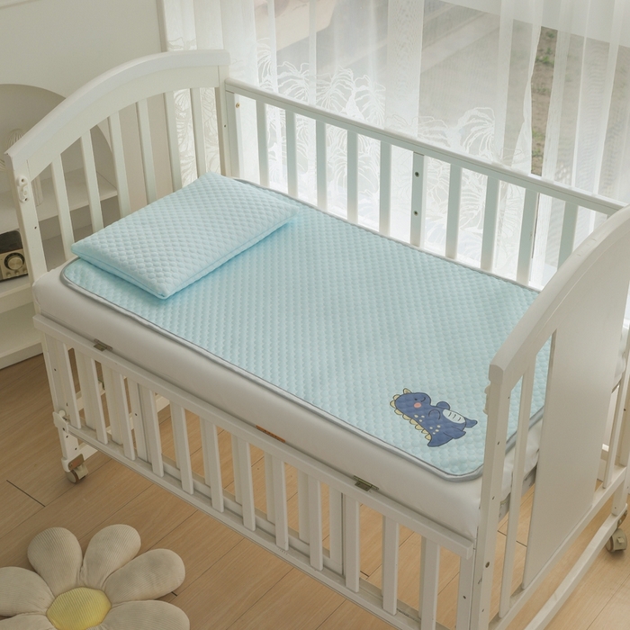 91家纺网 家纺一手货源 找家纺 宅部落 2026新款凉感豆豆儿童凉席席子 小恐龙-淡蓝