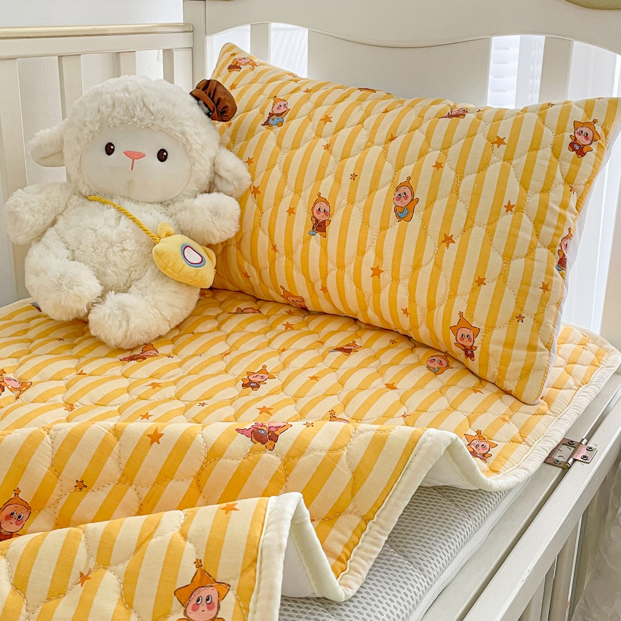 91家纺网 家纺一手货源 找家纺 小桃姐家纺 2026新款全棉纯棉天然棉花床褥防滑床护垫垫子幼儿园床垫儿童床垫 可爱星星人