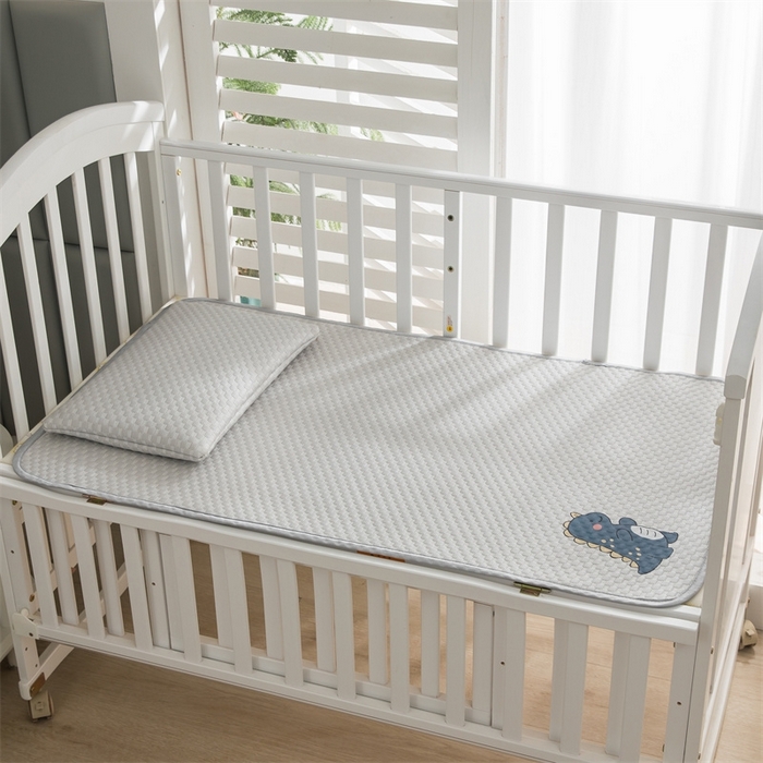 91家纺网 家纺一手货源 找家纺 宅部落 2026新款凉感豆豆儿童凉席席子 小恐龙-灰