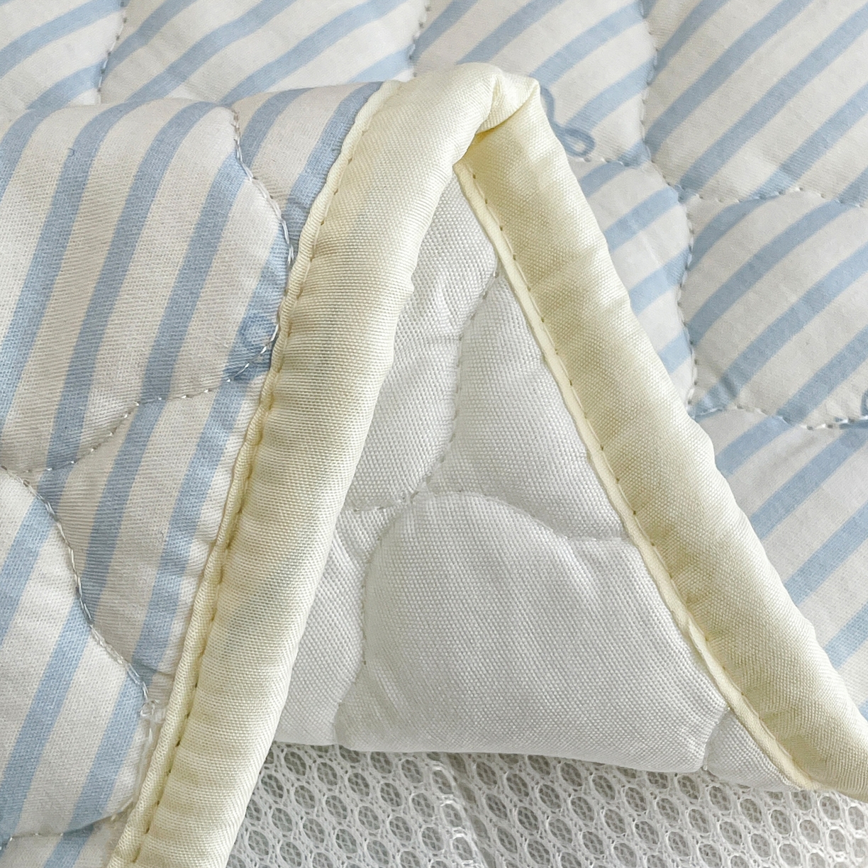 91家纺网 家纺一手货源 找家纺 小桃姐家纺 2026新款全棉纯棉天然棉花床褥防滑床护垫垫子幼儿园床垫儿童床垫 萌心小熊