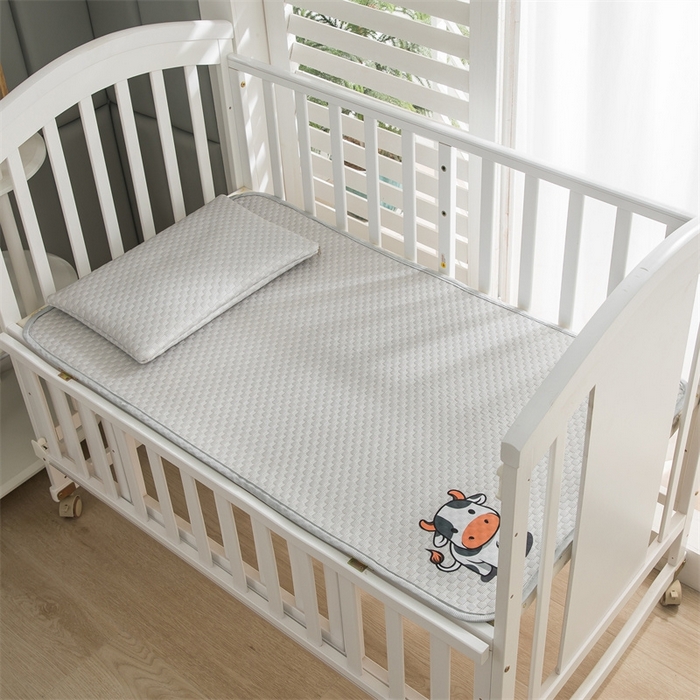 91家纺网 家纺一手货源 找家纺 宅部落 2026新款凉感豆豆儿童凉席席子 小牛牛-灰