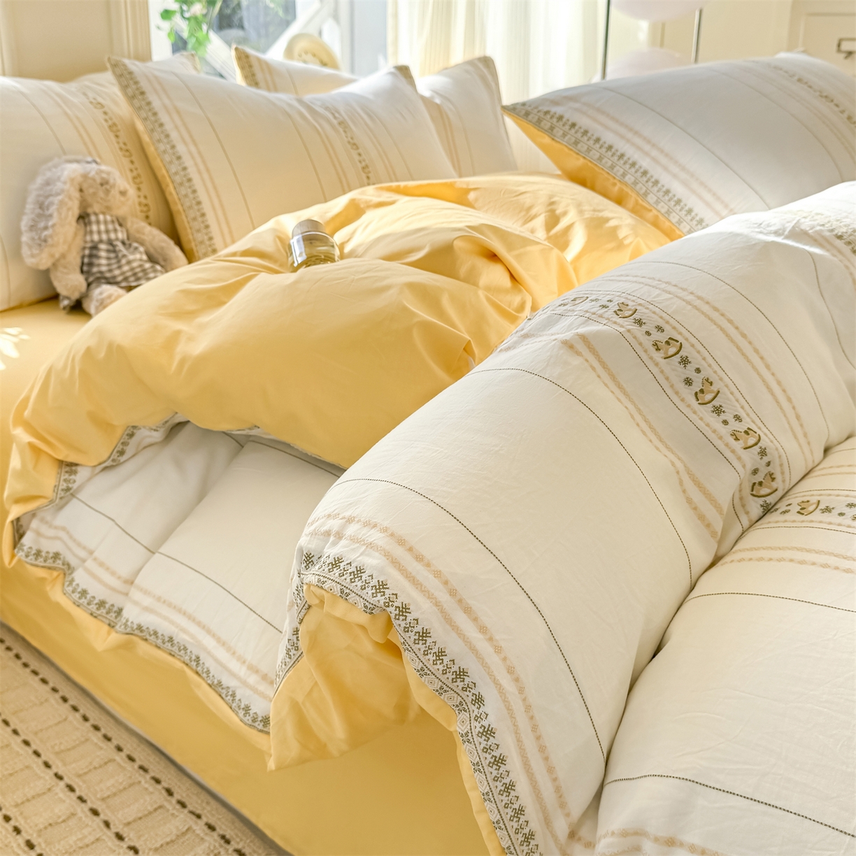 91家纺网 家纺一手货源 找家纺 灰鲸 2026新款A类全棉纯棉色织提花四件套 费尔岛小马-黄