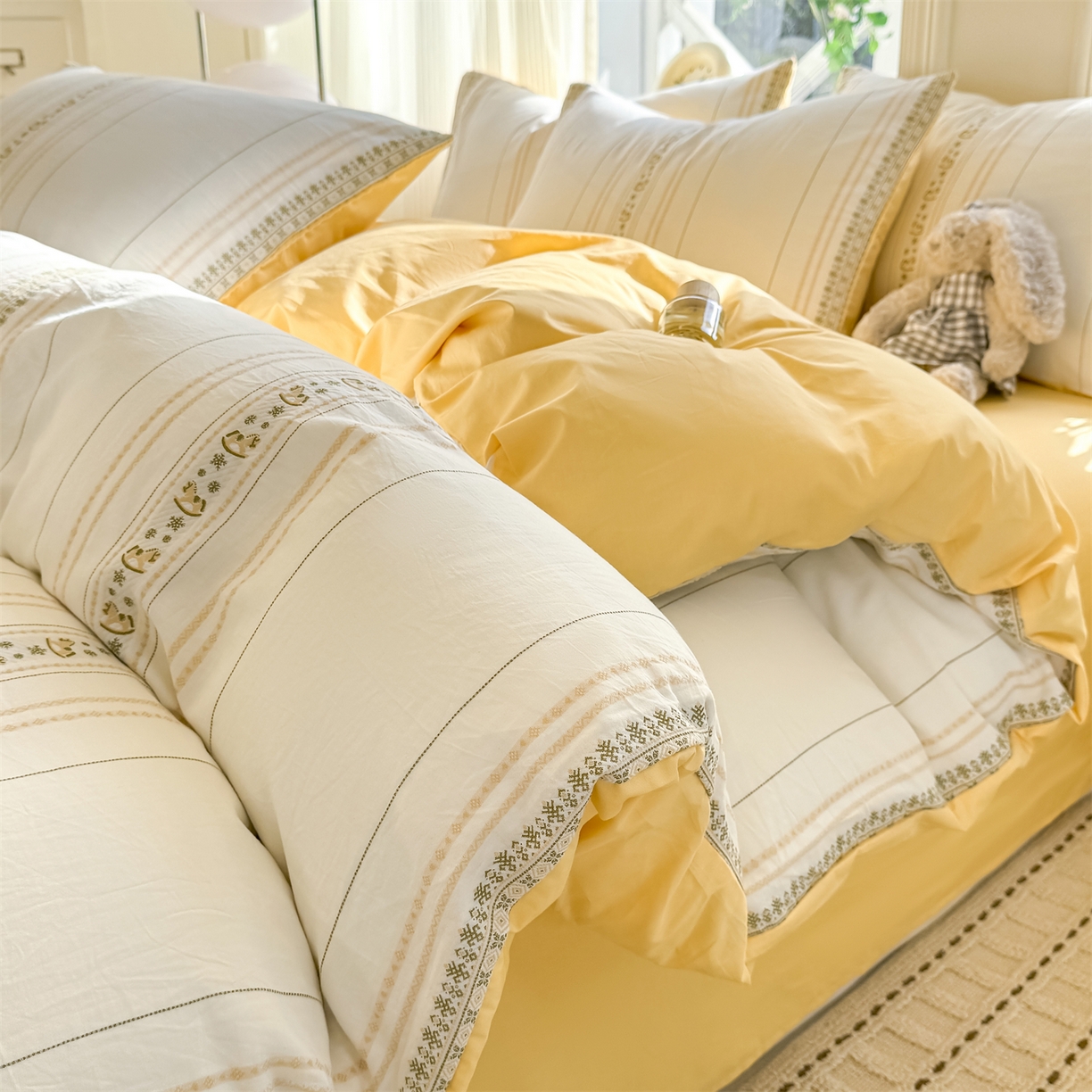 91家纺网 家纺一手货源 找家纺 灰鲸 2026新款A类全棉纯棉色织提花四件套 费尔岛小马-黄