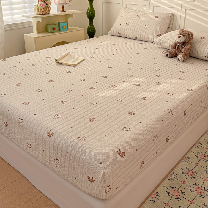 91家纺网 家纺一手货源 找家纺 小桃姐家纺 2025新款超柔印花云感泡芙双层纱床笠单件床笠二三件套 快乐小马