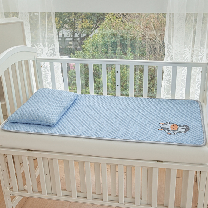 91家纺网 家纺一手货源 找家纺 宅部落 2026新款凉感豆豆儿童凉席席子 小牛牛-深蓝