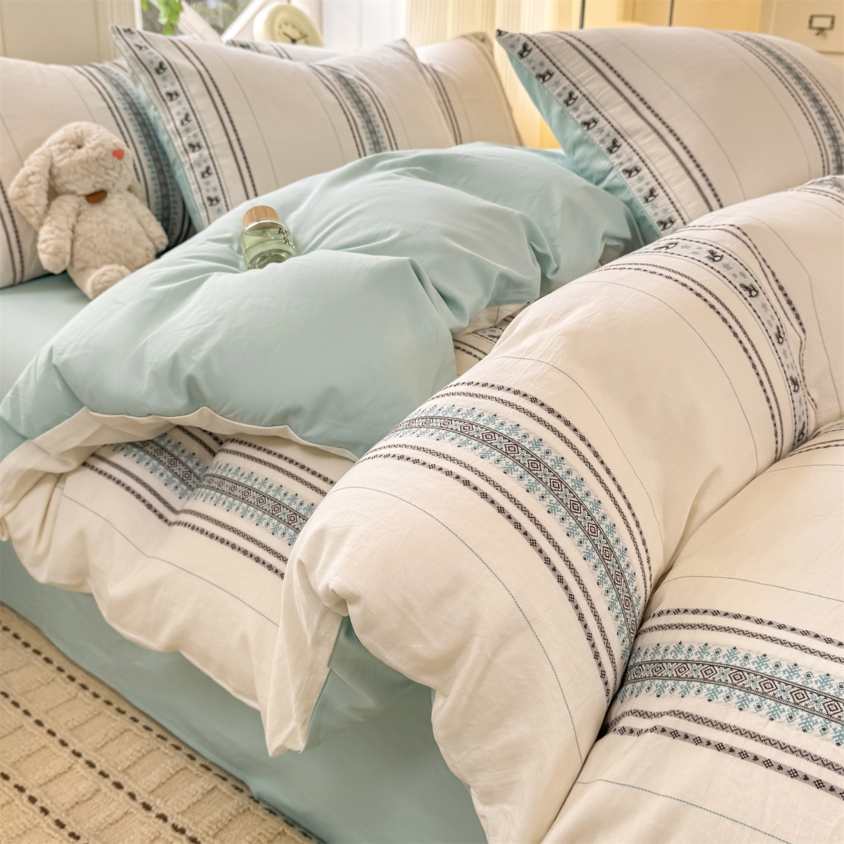 91家纺网 家纺一手货源 找家纺 灰鲸 2026新款A类全棉纯棉色织提花四件套 费尔岛小马-蓝