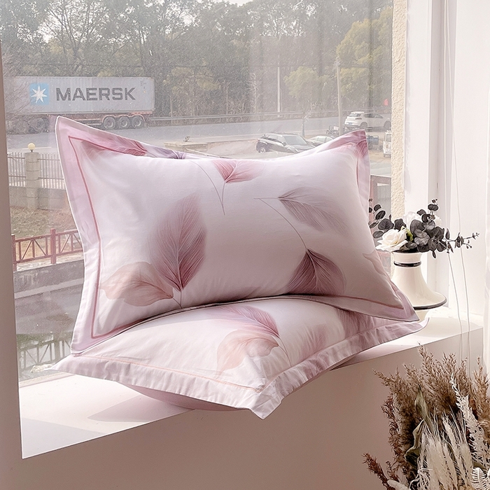 91家纺网 家纺一手货源 找家纺 梧桐树 2026新款高支密全棉纯棉印花四件套 A602风之羽紫