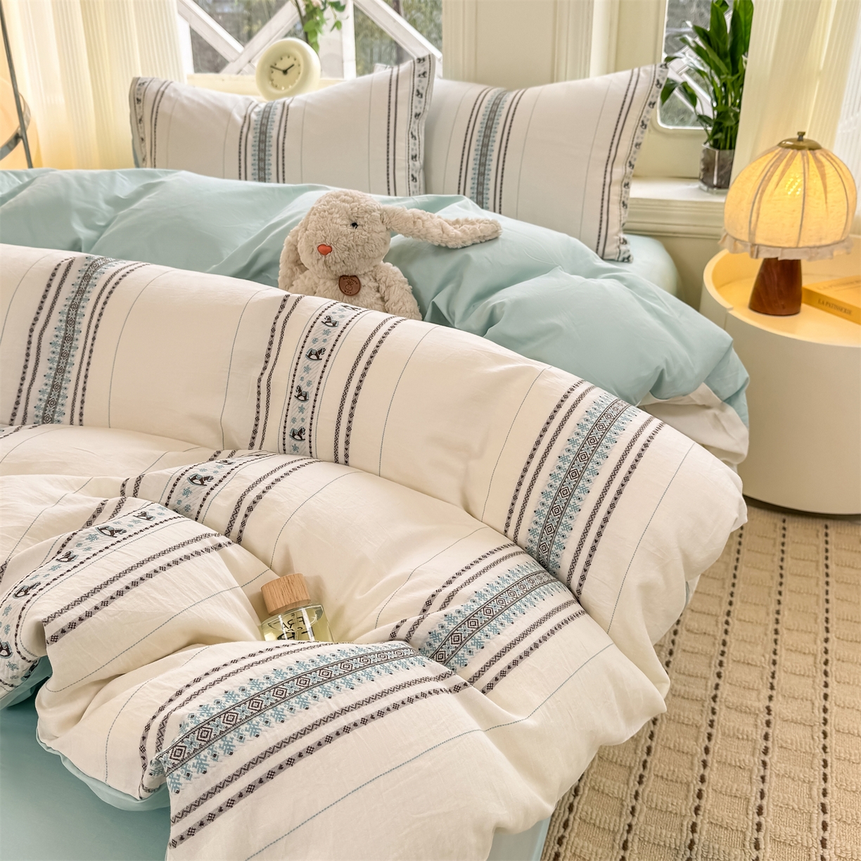 91家纺网 家纺一手货源 找家纺 灰鲸 2026新款A类全棉纯棉色织提花四件套 费尔岛小马-蓝