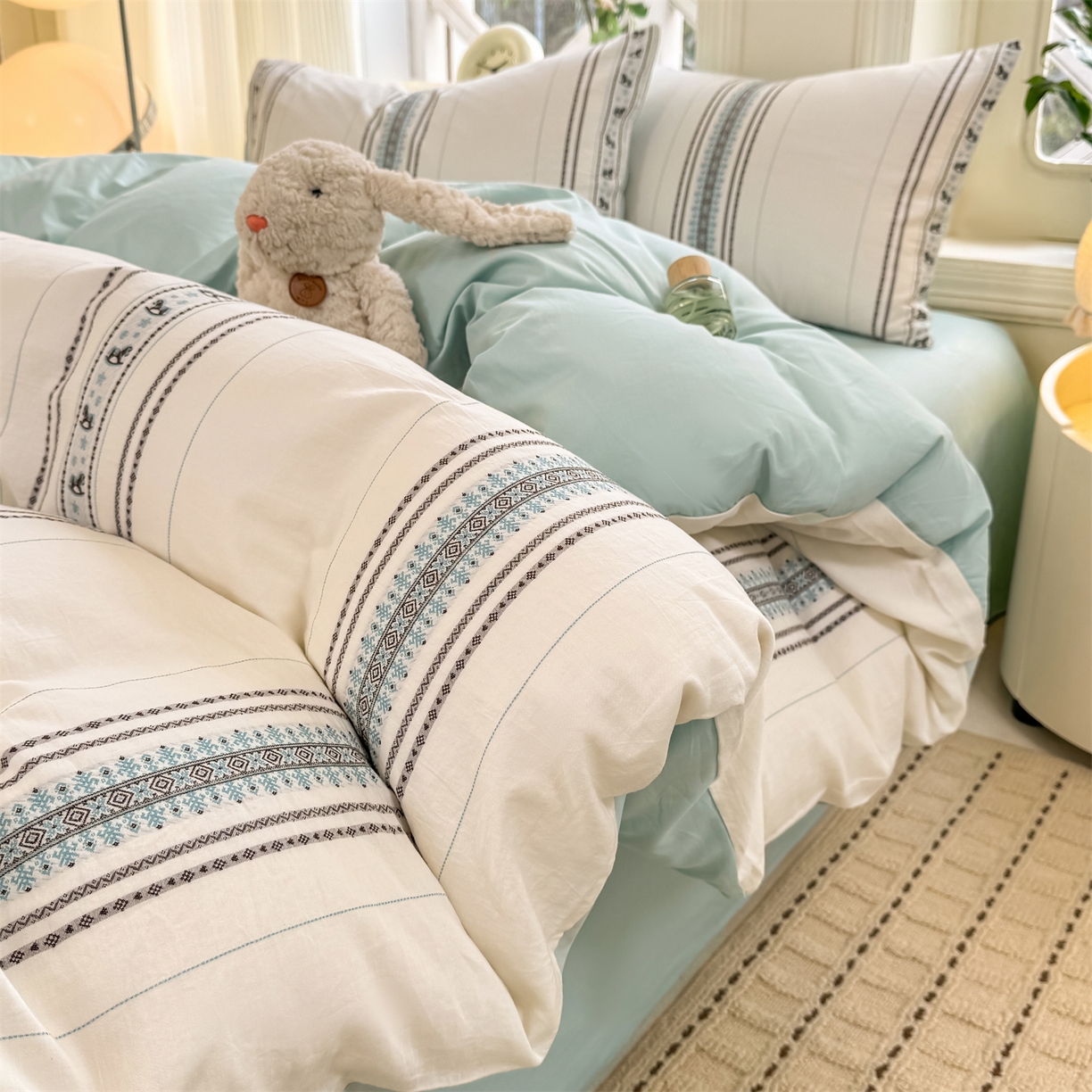 91家纺网 家纺一手货源 找家纺 灰鲸 2026新款A类全棉纯棉色织提花四件套 费尔岛小马-蓝