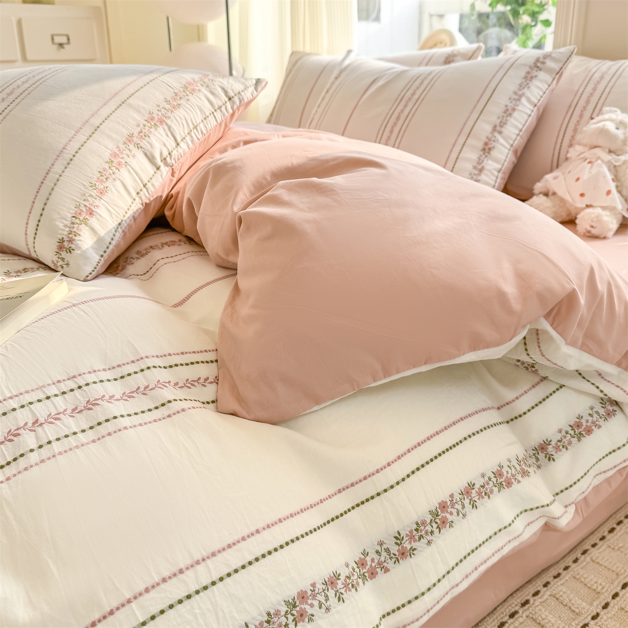 91家纺网 家纺一手货源 找家纺 灰鲸 2026新款A类全棉纯棉色织提花四件套 罗兰-粉