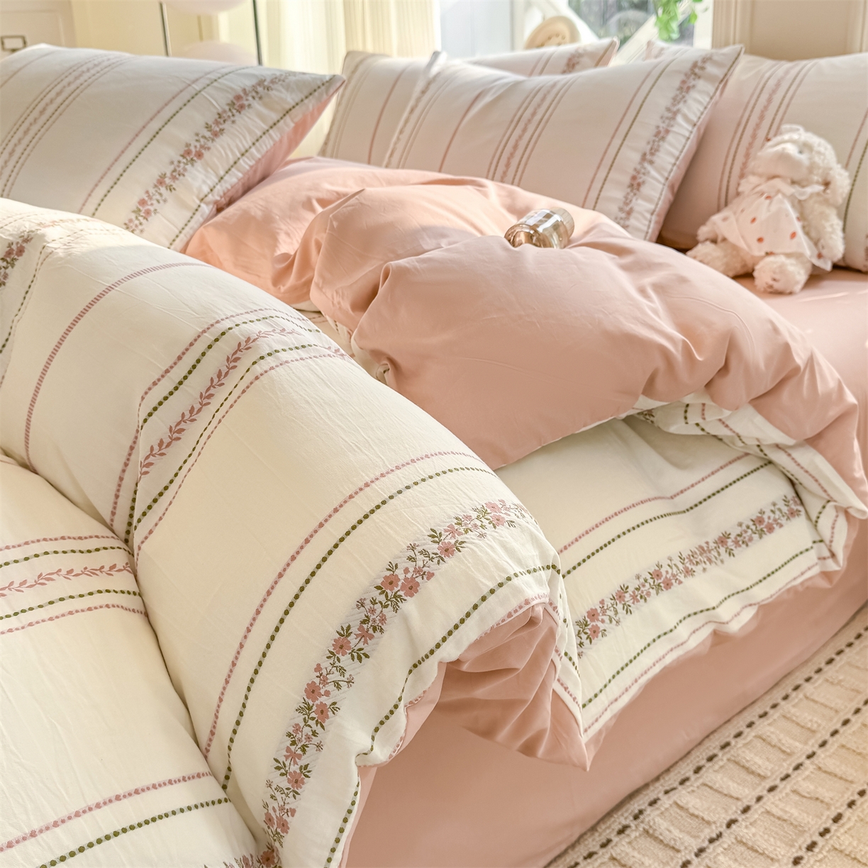 91家纺网 家纺一手货源 找家纺 灰鲸 2026新款A类全棉纯棉色织提花四件套 罗兰-粉