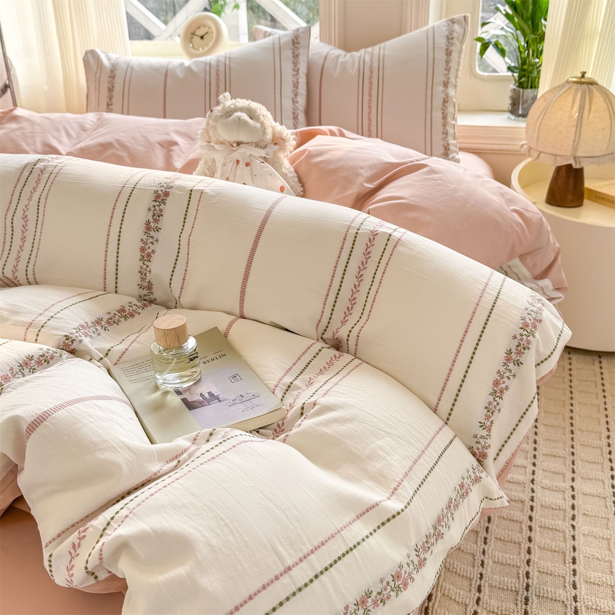 91家纺网 家纺一手货源 找家纺 灰鲸 2026新款A类全棉纯棉色织提花四件套 罗兰-粉