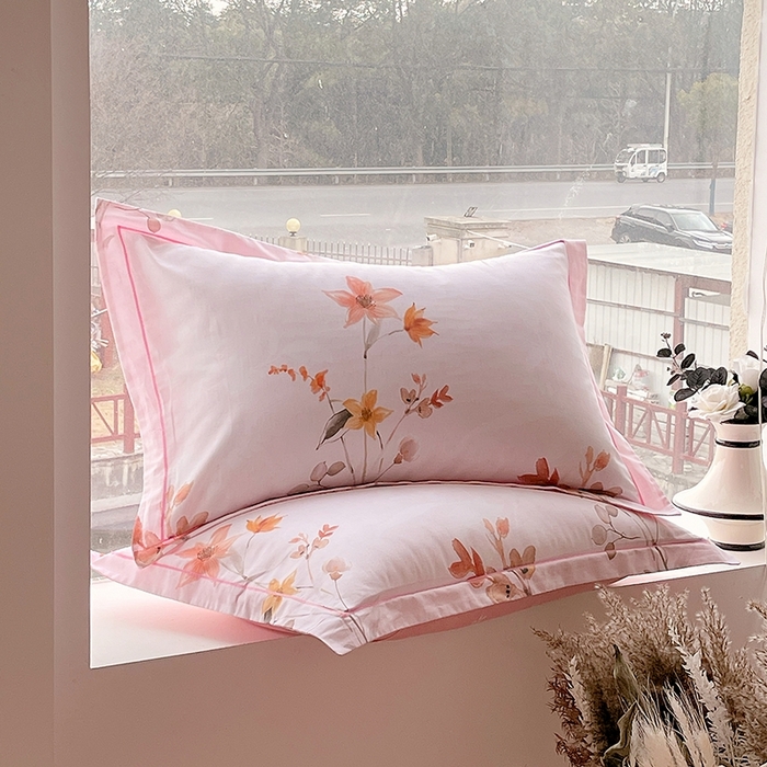 91家纺网 家纺一手货源 找家纺 梧桐树 2026新款高支密全棉纯棉印花四件套 A604春序粉