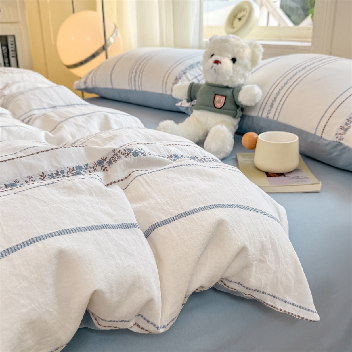 91家纺网 家纺一手货源 找家纺 灰鲸 2026新款A类全棉纯棉色织提花四件套 罗兰-蓝