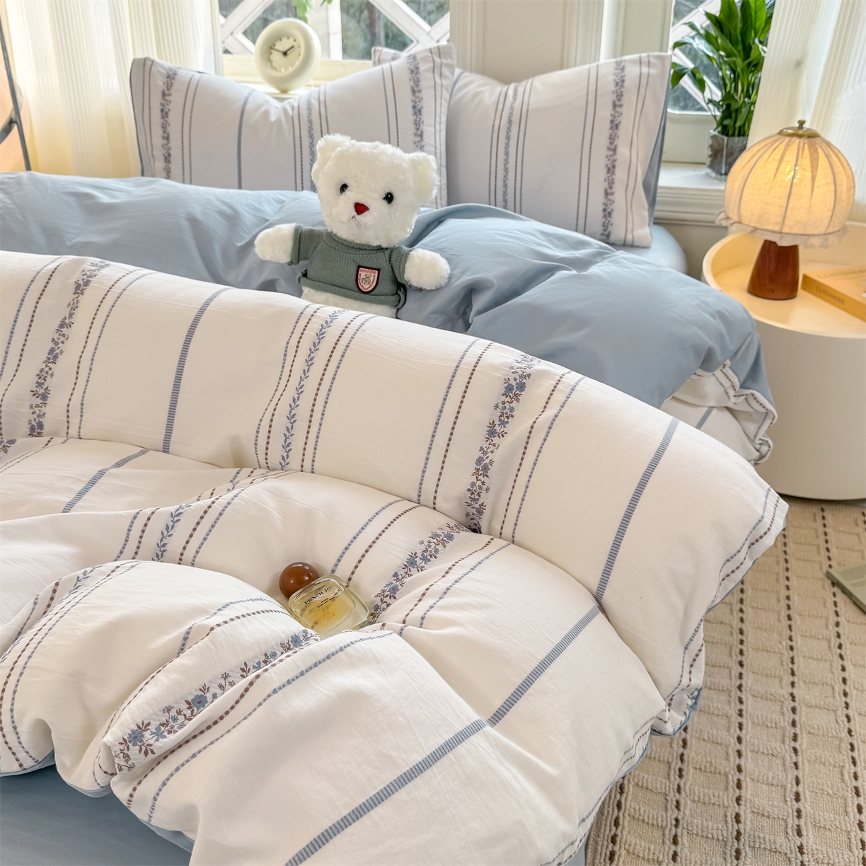 91家纺网 家纺一手货源 找家纺 灰鲸 2026新款A类全棉纯棉色织提花四件套 罗兰-蓝