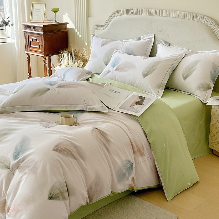 91家纺网 家纺一手货源 找家纺 梧桐树 2026新款高支密全棉纯棉印花四件套 A607风之羽绿