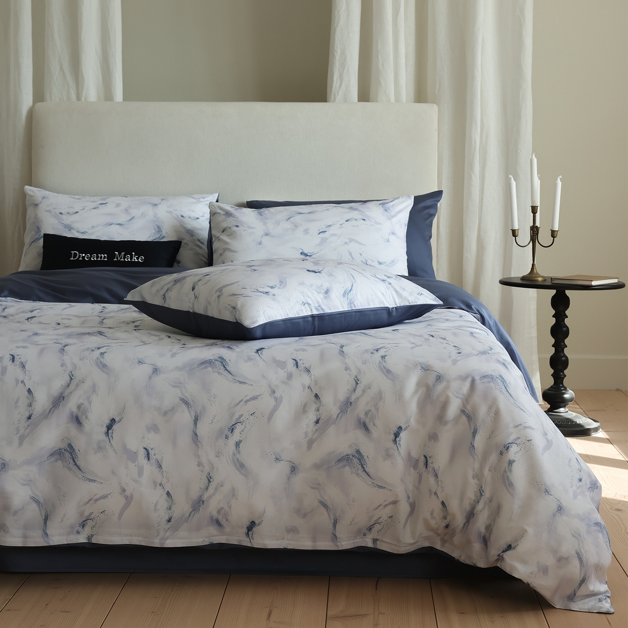 91家纺网 家纺一手货源 找家纺 ONE TWO ONE 121 【会员-20】【控价商品】【提供买家秀】【专版花型】2026新款100s长绒棉全棉床上用品数码印花四件套-听潮絮语 听潮絮语-海蓝