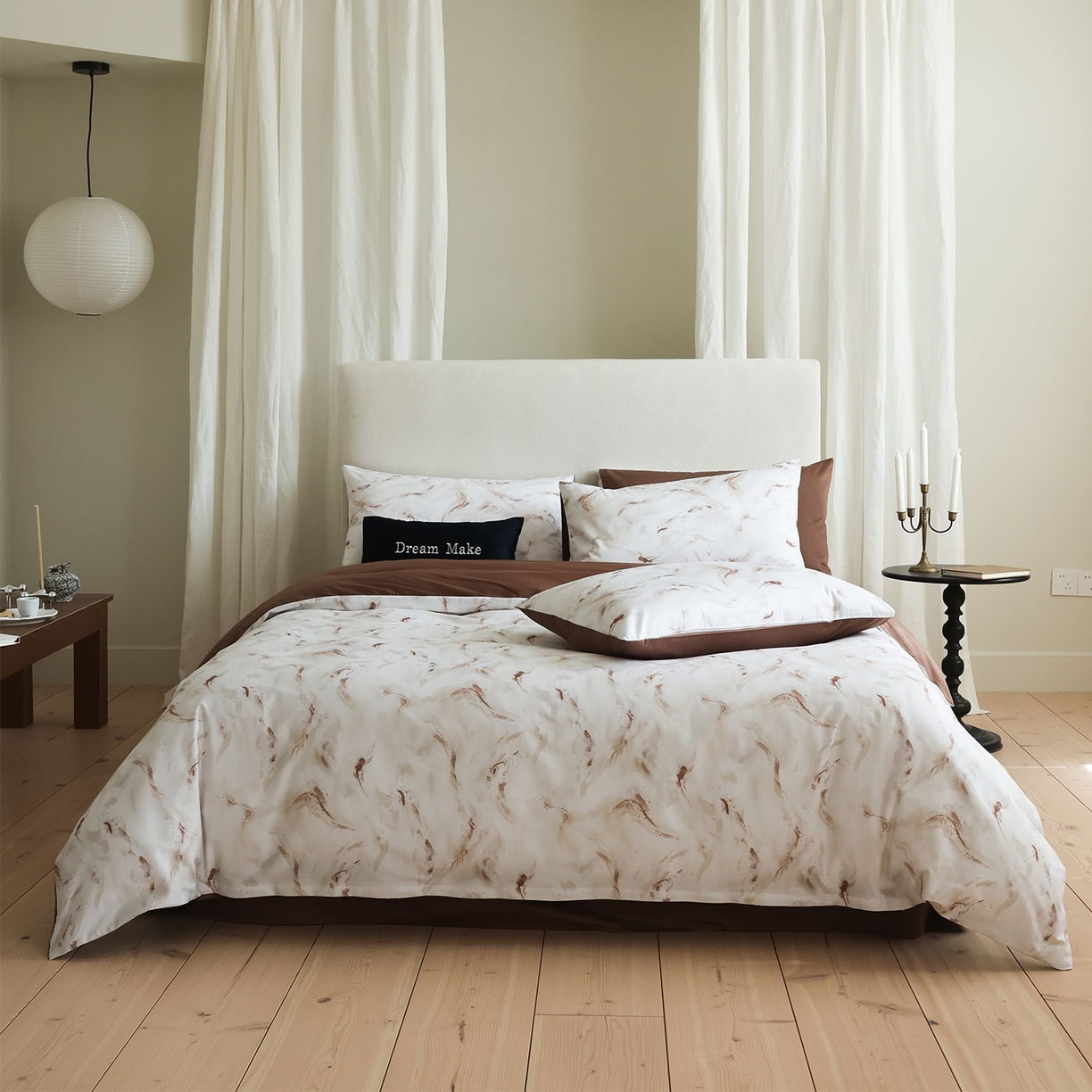 91家纺网 家纺一手货源 找家纺 ONE TWO ONE 121 【会员-20】【控价商品】【提供买家秀】【专版花型】2026新款100s长绒棉全棉床上用品数码印花四件套-听潮絮语 听潮絮语-暖咖