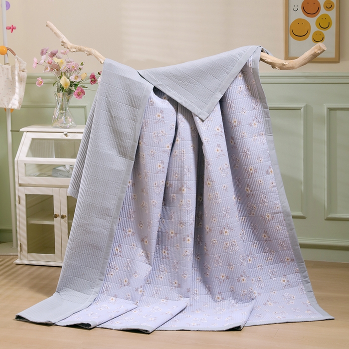 91家纺网 家纺一手货源 找家纺 （总）诗雅 2026新款简约夹棉床盖