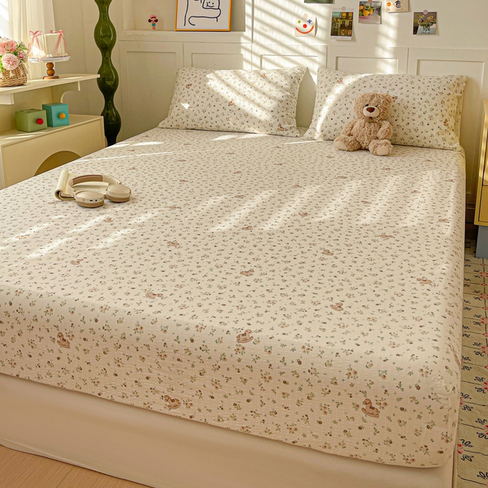 91家纺网 家纺一手货源 找家纺 小桃姐家纺 2025新款超柔印花云感泡芙双层纱床笠单件床笠二三件套 小木马