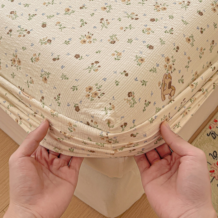 91家纺网 家纺一手货源 找家纺 小桃姐家纺 2025新款超柔印花云感泡芙双层纱床笠单件床笠二三件套 小木马