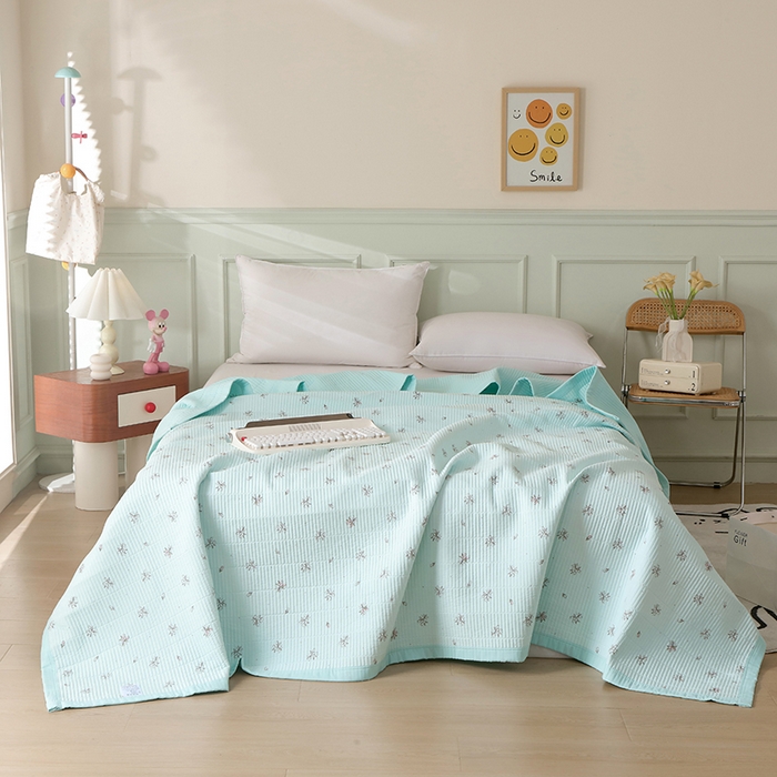 诗雅 2026新款简约夹棉床盖 花束