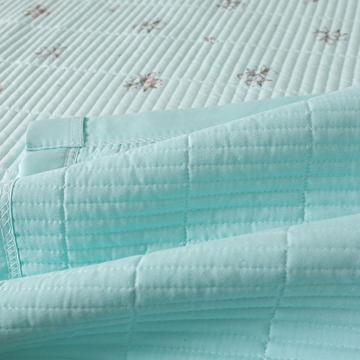 91家纺网 家纺一手货源 找家纺 诗雅 2026新款简约夹棉床盖 花束