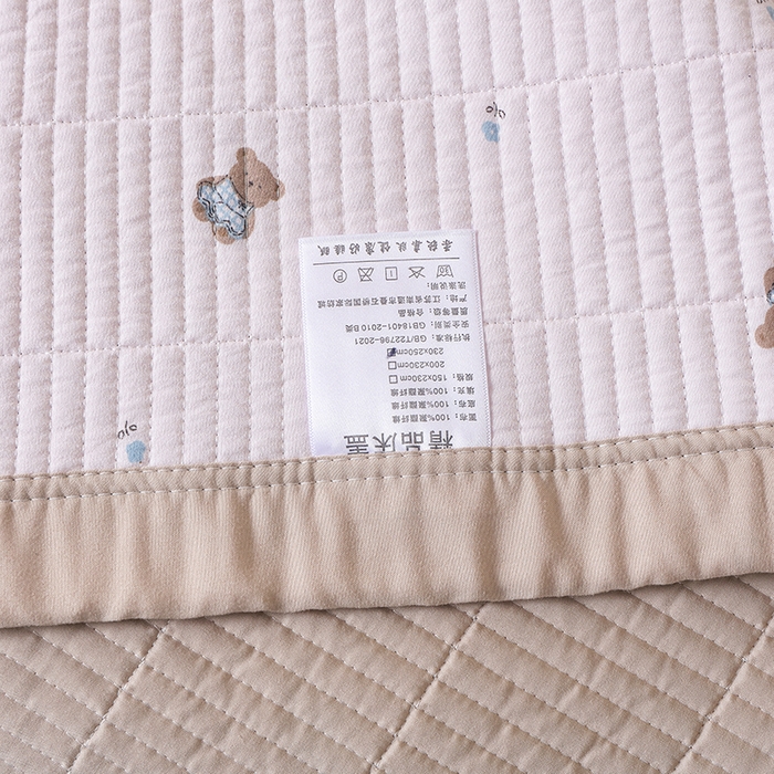91家纺网 家纺一手货源 找家纺 诗雅 2026新款简约夹棉床盖 可爱熊