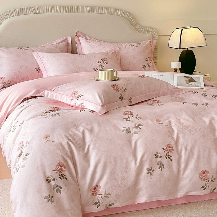 91家纺网 家纺一手货源 找家纺 梧桐树 2026新款高支密全棉纯棉印花四件套 A611妮可 粉