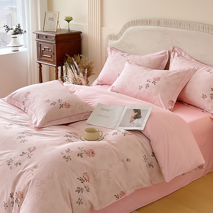 91家纺网 家纺一手货源 找家纺 梧桐树 2026新款高支密全棉纯棉印花四件套 A611妮可 粉