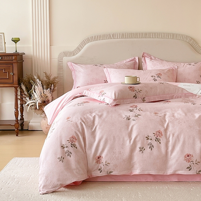 91家纺网 家纺一手货源 找家纺 梧桐树 2026新款高支密全棉纯棉印花四件套 A611妮可 粉