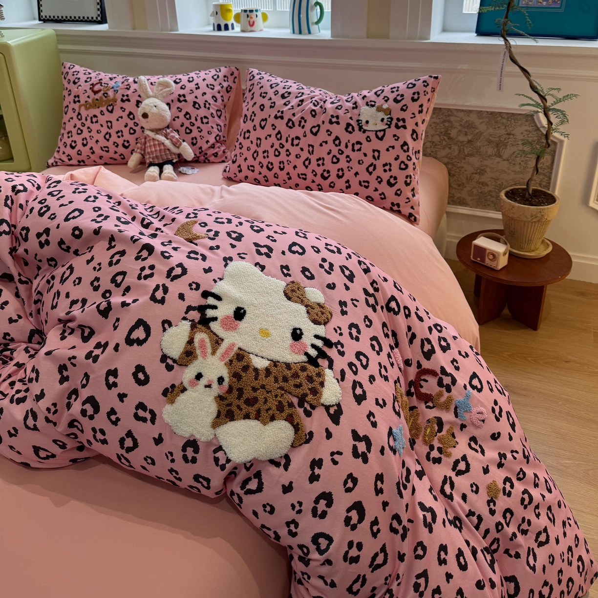 91家纺网 家纺一手货源 找家纺 珺柔家纺 2026新款全棉纯棉四件套 豹纹猫咪（粉）