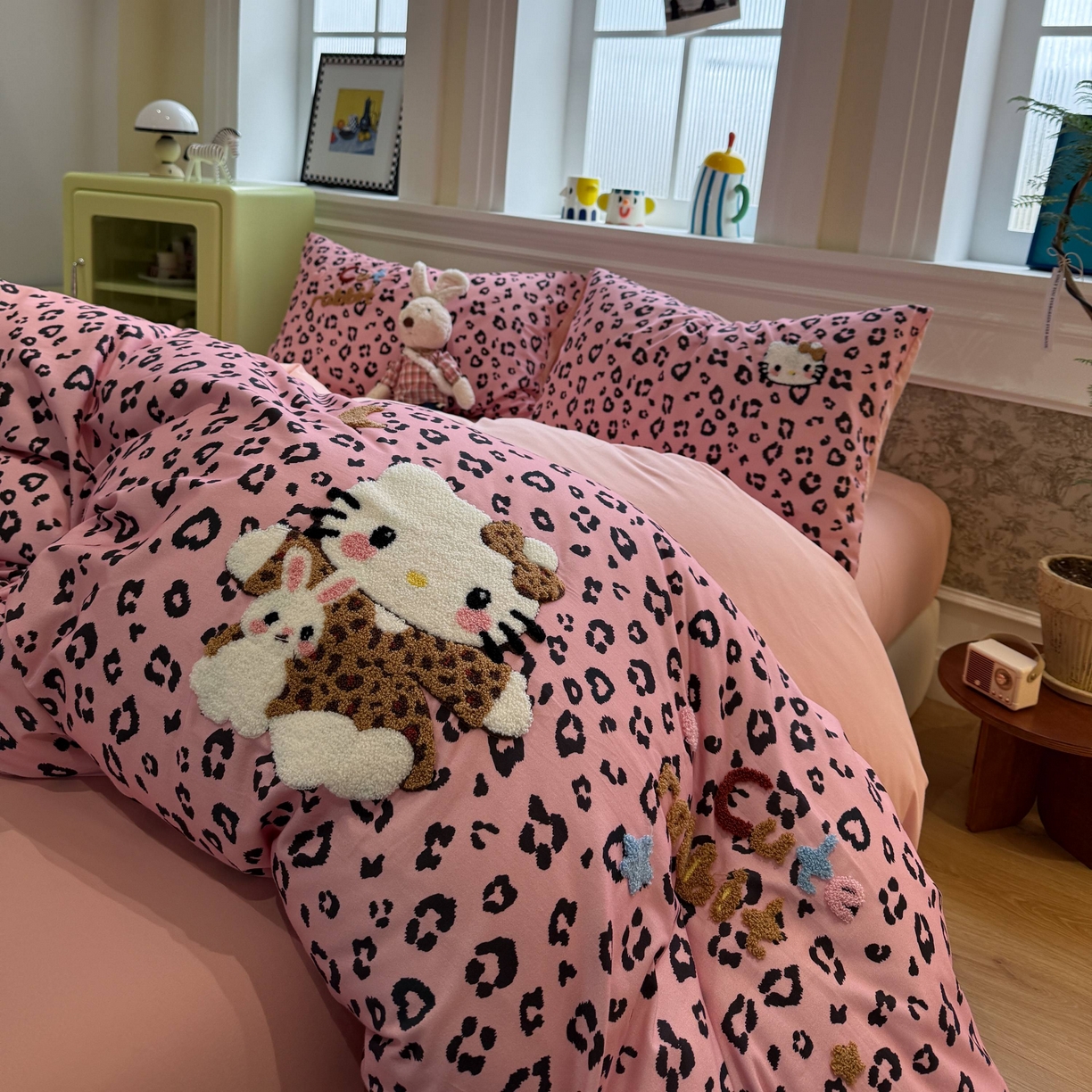 91家纺网 家纺一手货源 找家纺 珺柔家纺 2026新款全棉纯棉四件套 豹纹猫咪（粉）