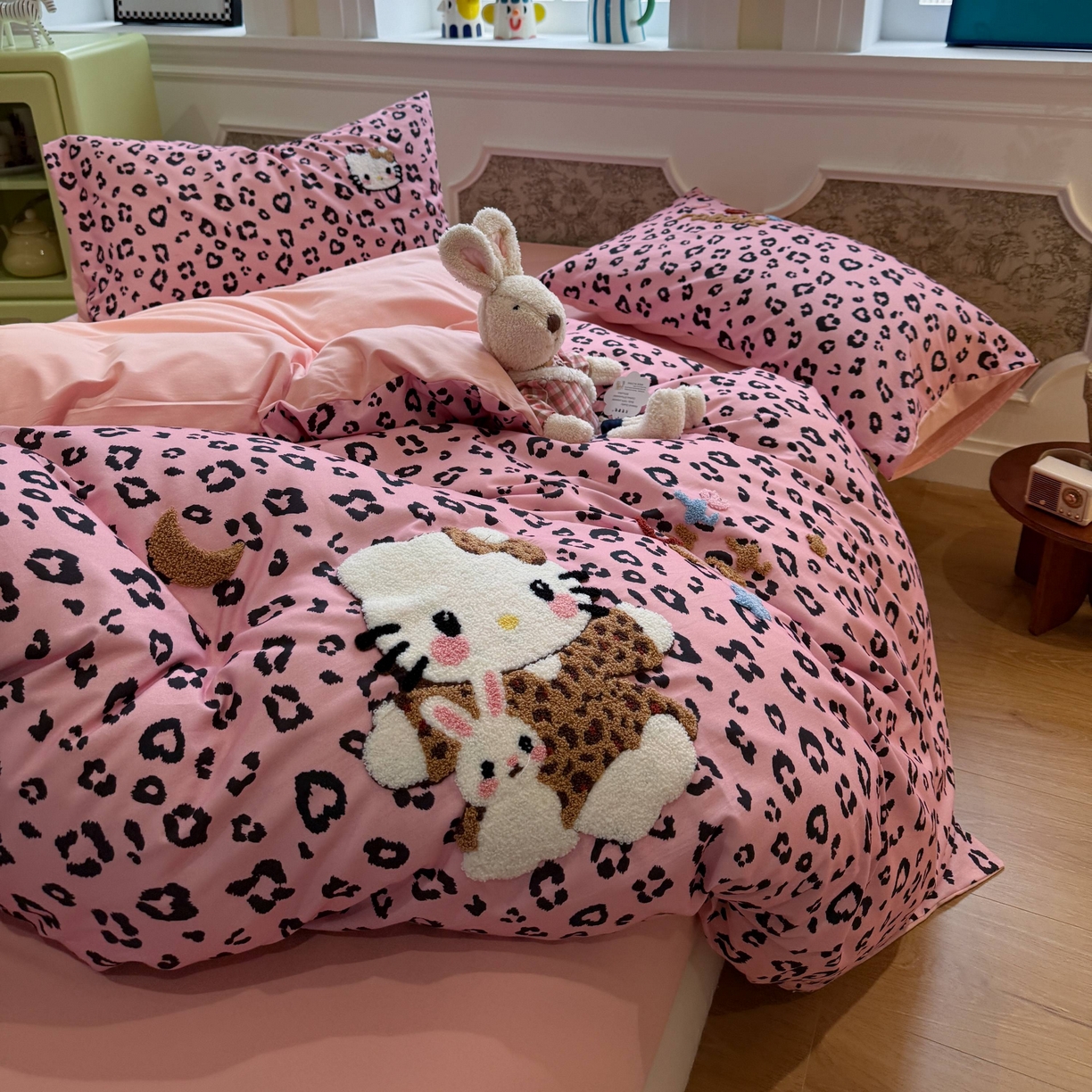 91家纺网 家纺一手货源 找家纺 珺柔家纺 2026新款全棉纯棉四件套 豹纹猫咪（粉）