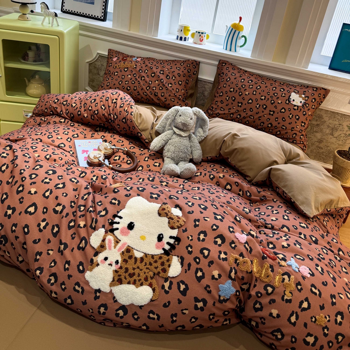 91家纺网 家纺一手货源 找家纺 珺柔家纺 2026新款全棉纯棉四件套 豹纹猫咪（咖）