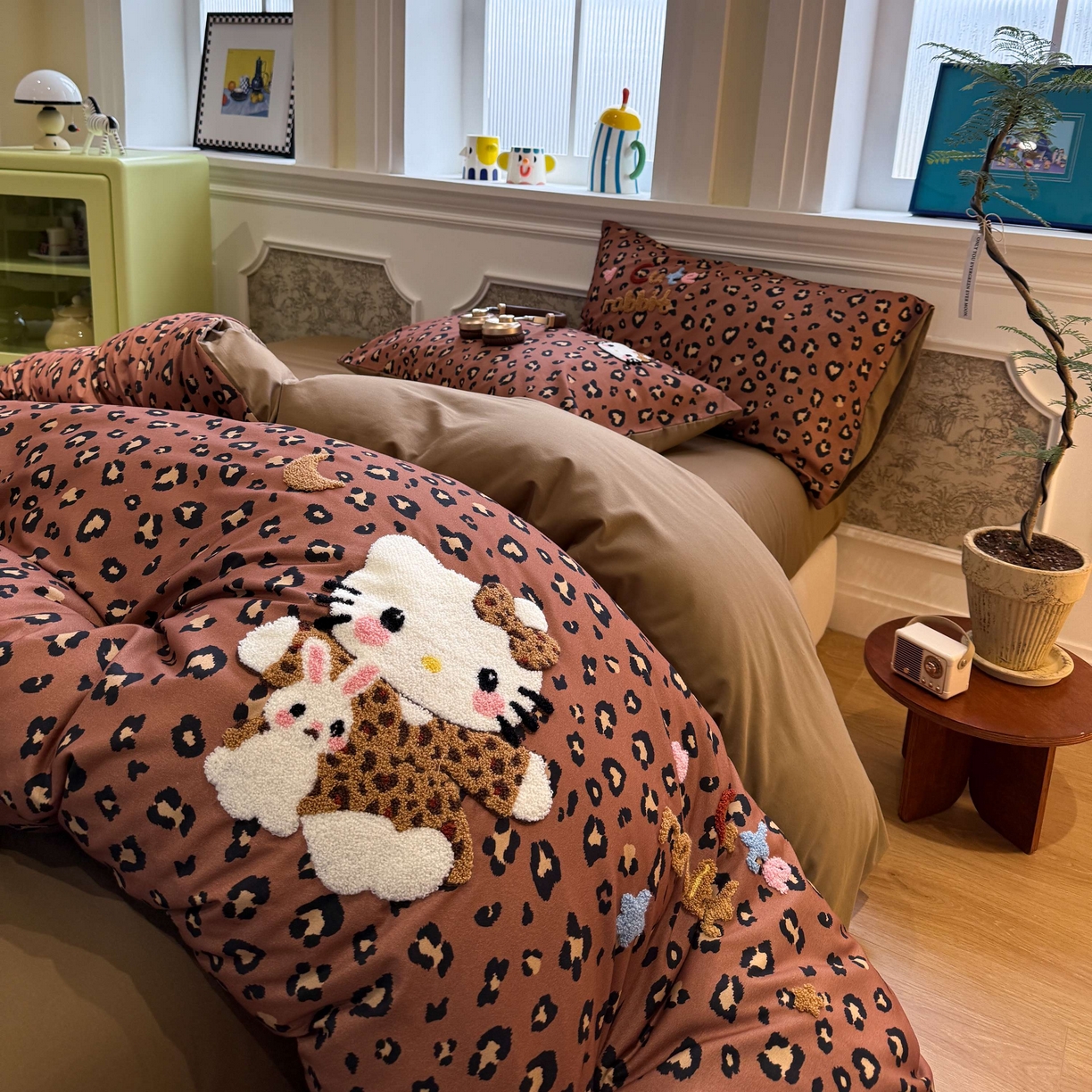 91家纺网 家纺一手货源 找家纺 珺柔家纺 2026新款全棉纯棉四件套 豹纹猫咪（咖）