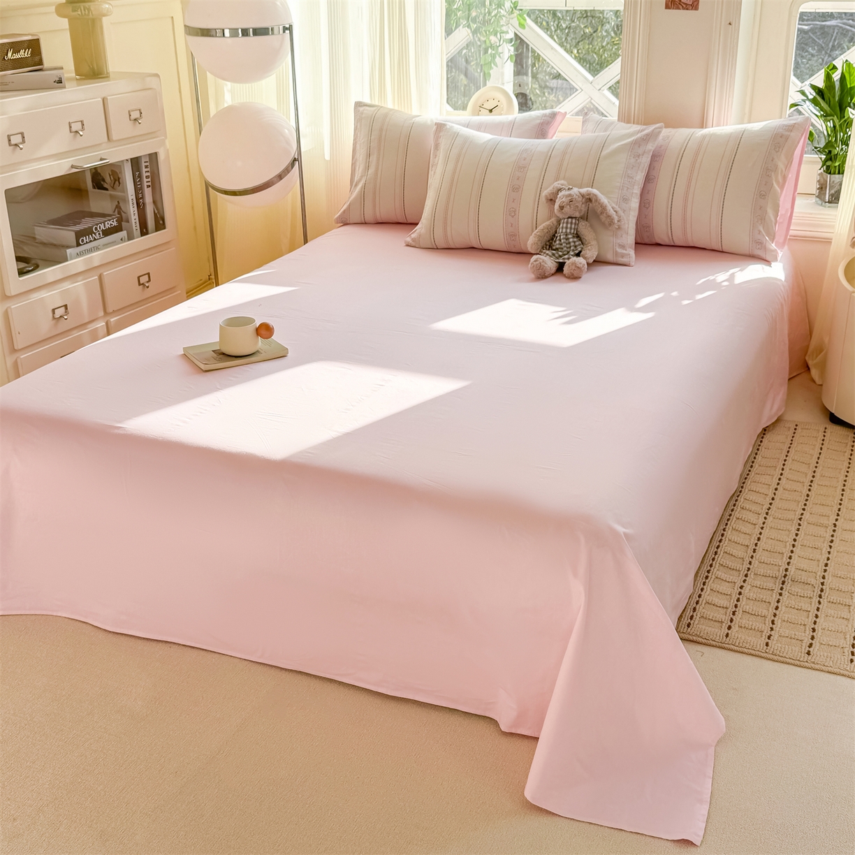 91家纺网 家纺一手货源 找家纺 灰鲸 2026新款A类全棉纯棉色织提花四件套 线条小狗-粉