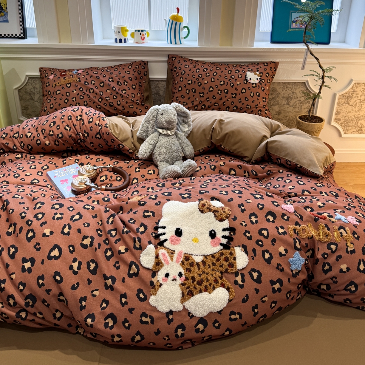 91家纺网 家纺一手货源 找家纺 珺柔家纺 2026新款全棉纯棉四件套 豹纹猫咪（咖）