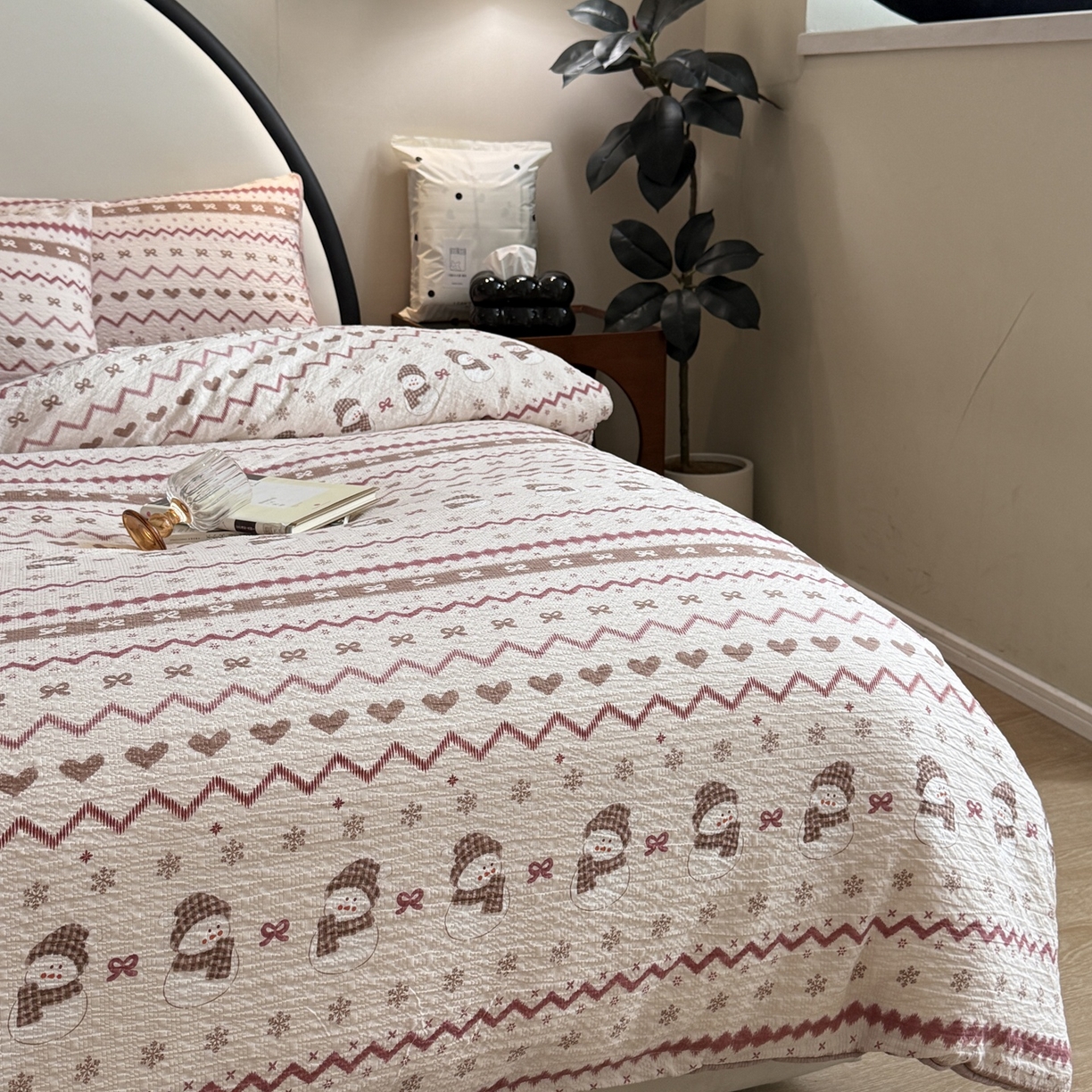 91家纺网 家纺一手货源 找家纺 美丽坊 2026新款爆款韩版泡泡纱四件套 爱丽丝