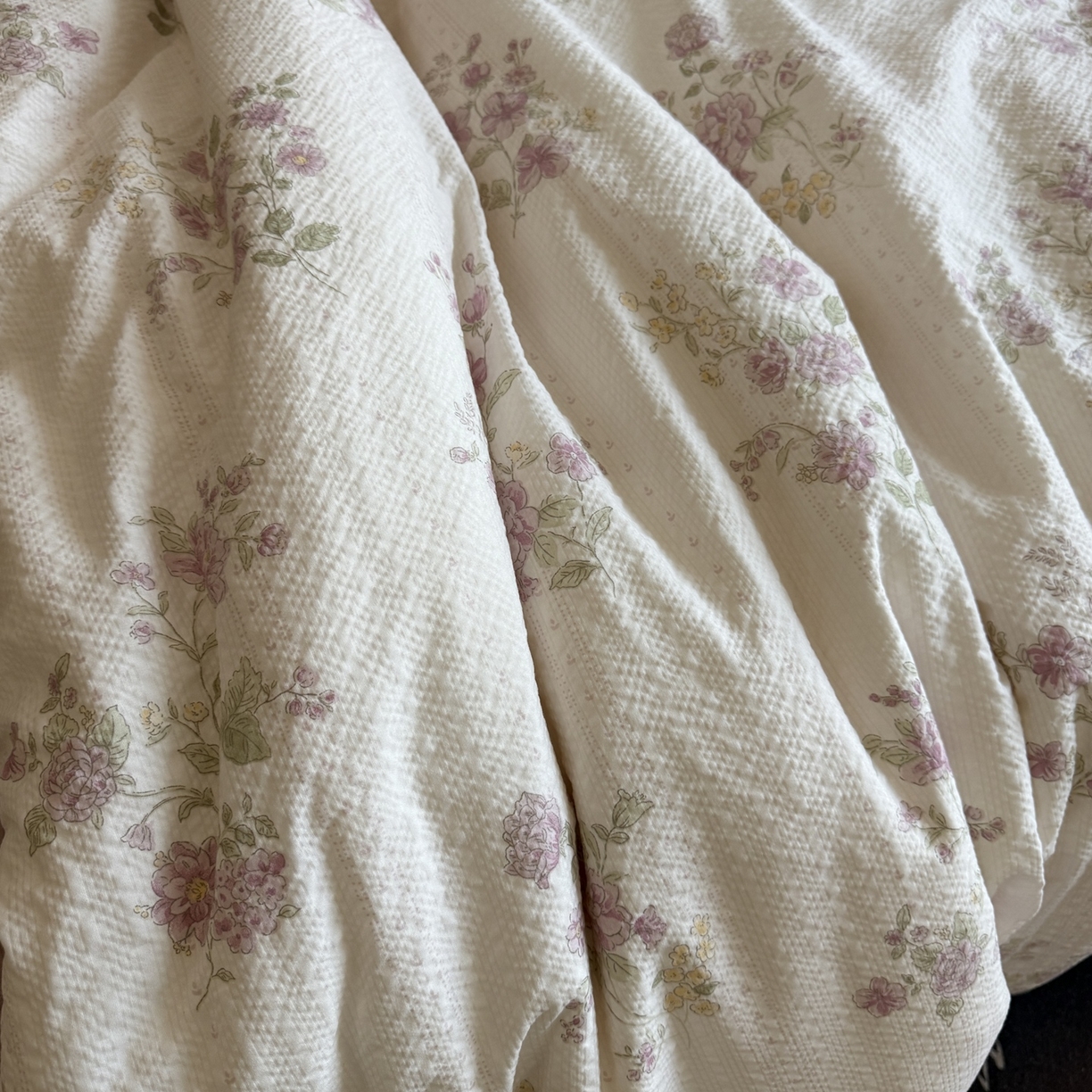 91家纺网 家纺一手货源 找家纺 美丽坊 2026新款爆款韩版泡泡纱四件套 杜若