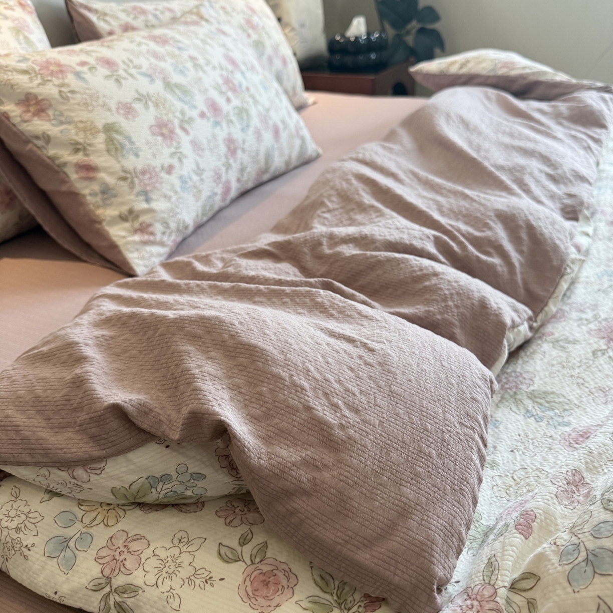 91家纺网 家纺一手货源 找家纺 美丽坊 2026新款爆款韩版泡泡纱四件套 朵蔓