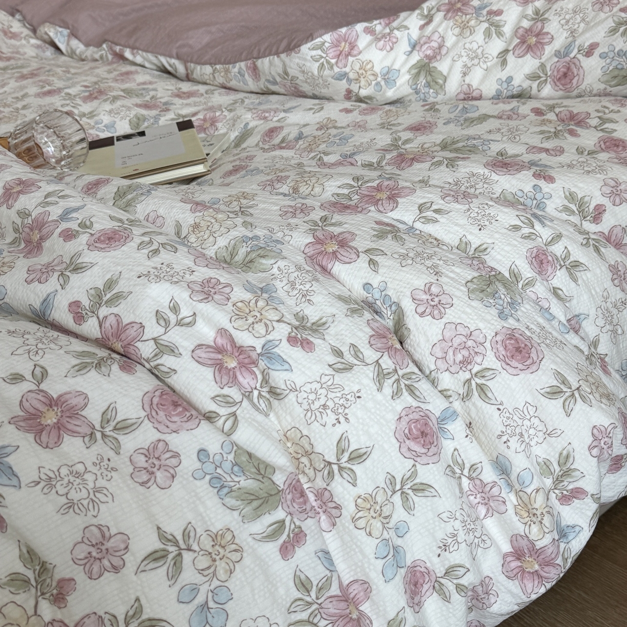 91家纺网 家纺一手货源 找家纺 美丽坊 2026新款爆款韩版泡泡纱四件套 朵蔓