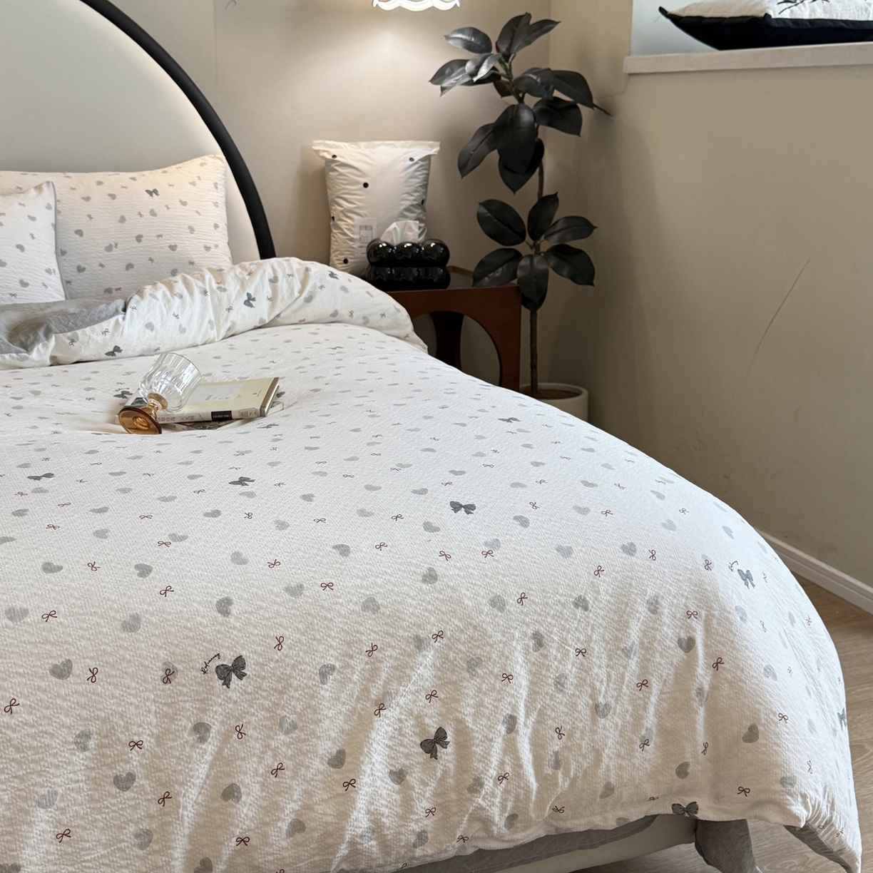 91家纺网 家纺一手货源 找家纺 美丽坊 2026新款爆款韩版泡泡纱四件套 海派甜心