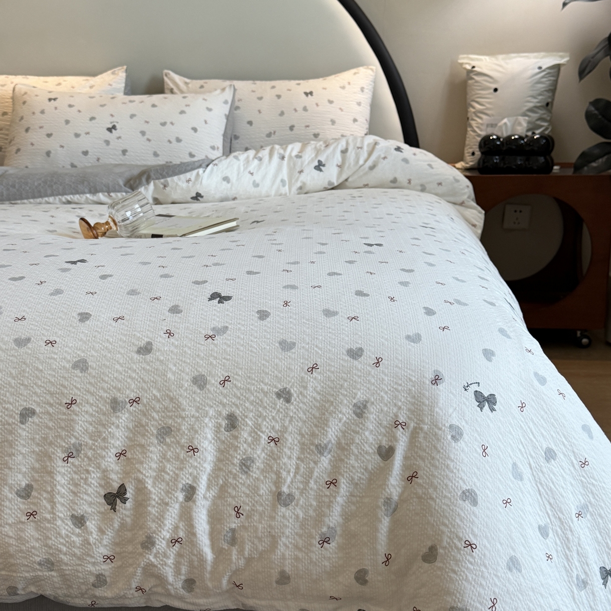 91家纺网 家纺一手货源 找家纺 美丽坊 2026新款爆款韩版泡泡纱四件套 海派甜心