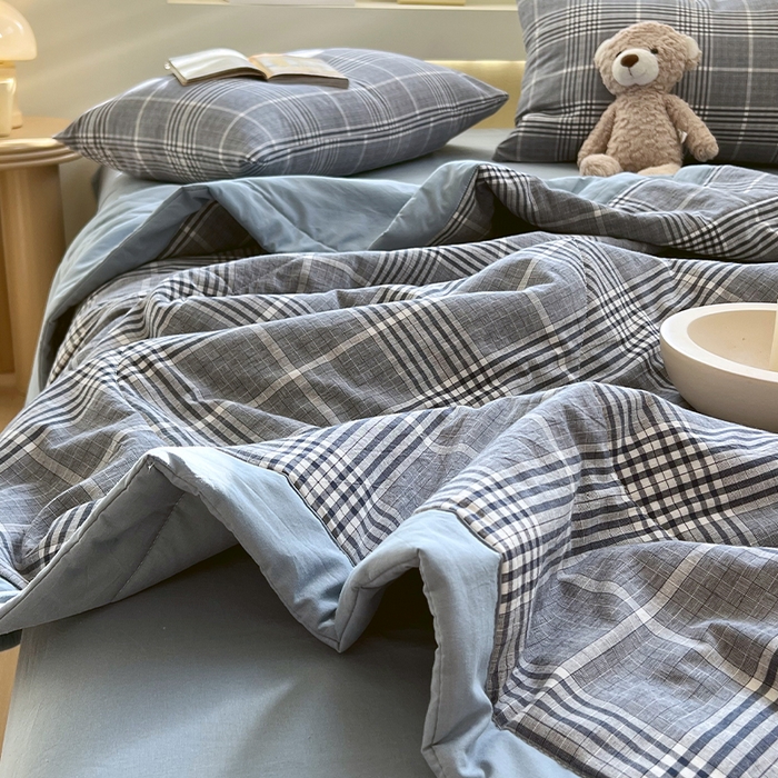 91家纺网 家纺一手货源 找家纺 春皖家纺 2026春夏新款全棉色织水洗棉夏被夏凉被空调被-云恋系列 云恋-格纹蓝