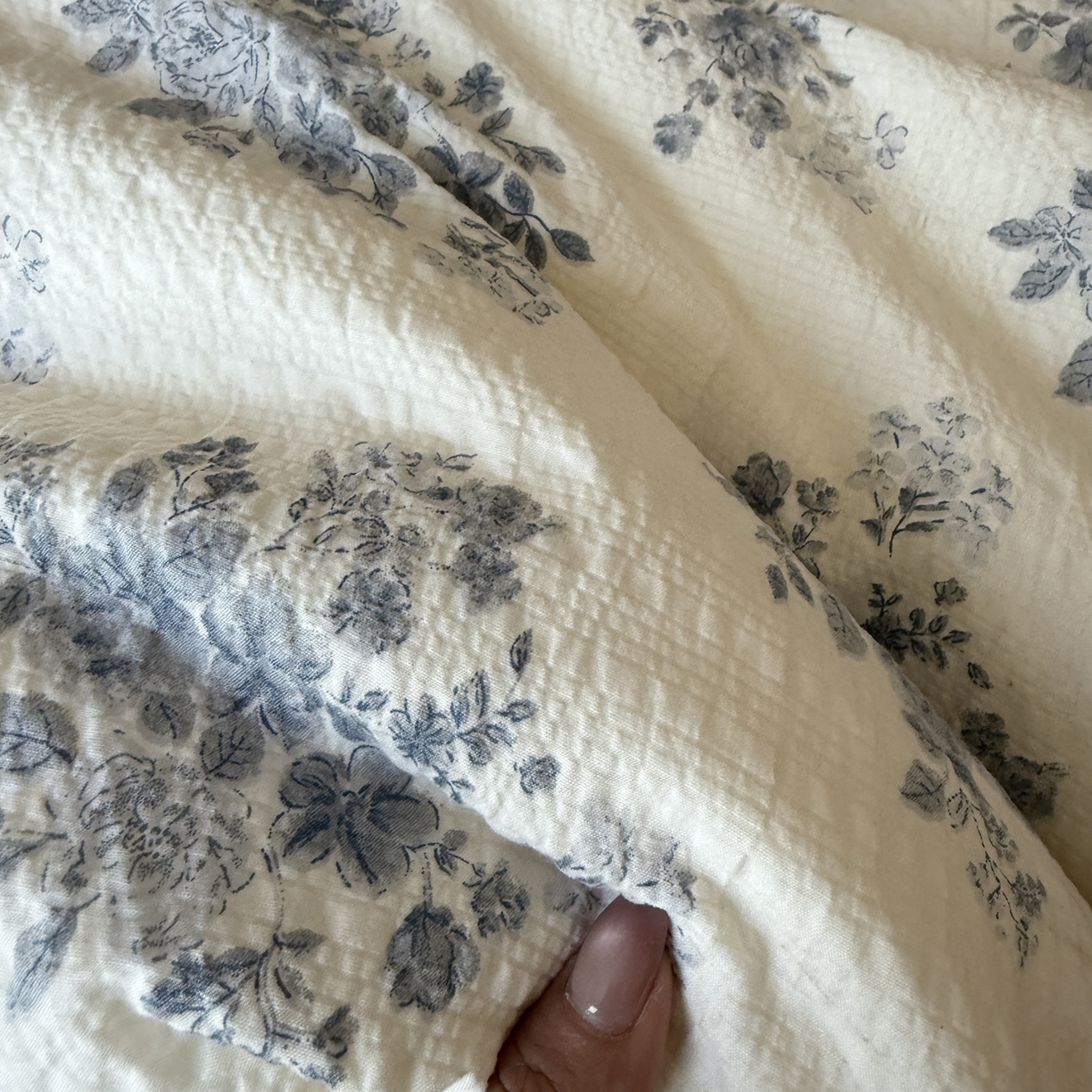 91家纺网 家纺一手货源 找家纺 美丽坊 2026新款爆款韩版泡泡纱四件套 小蓝盯