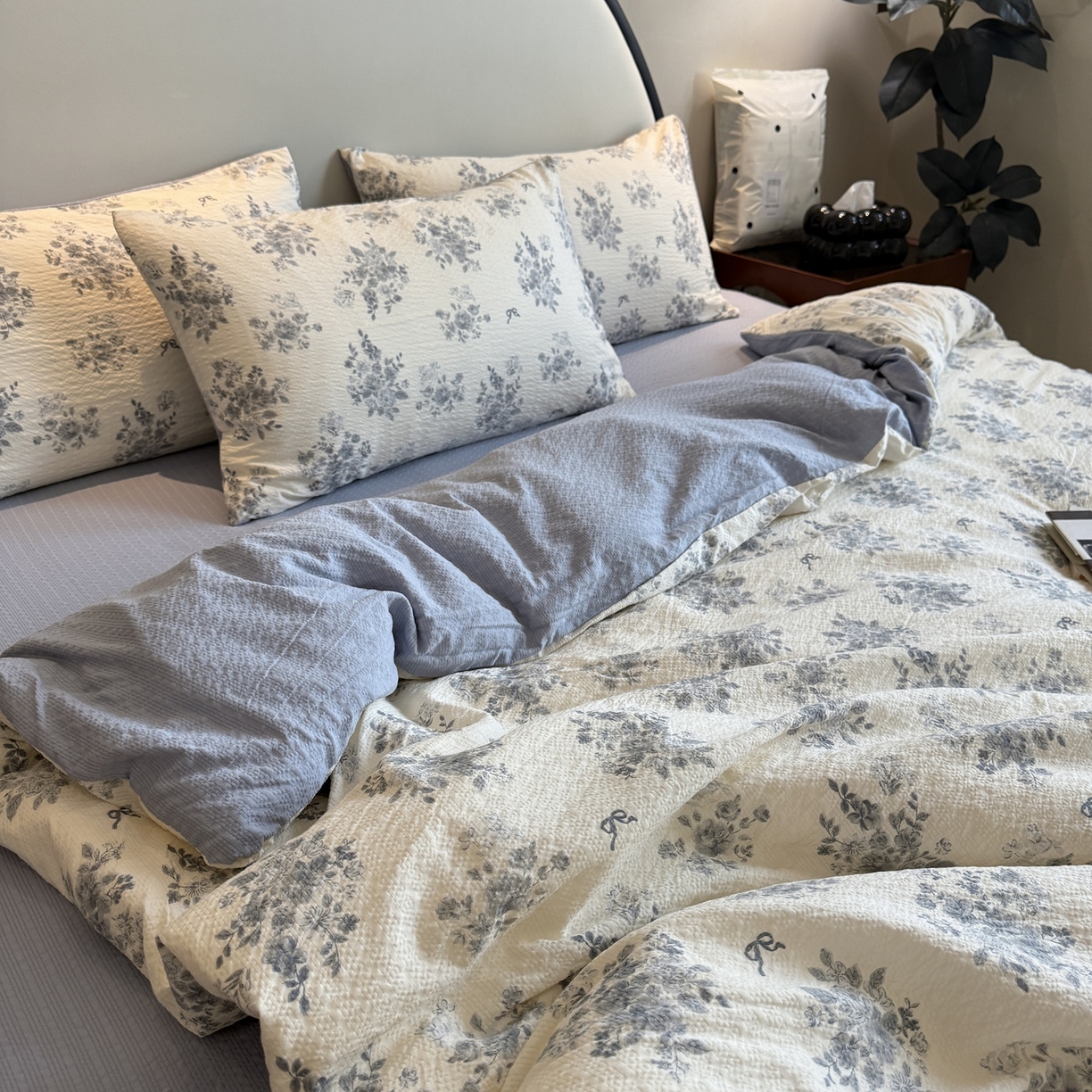 91家纺网 家纺一手货源 找家纺 美丽坊 2026新款爆款韩版泡泡纱四件套 小蓝盯