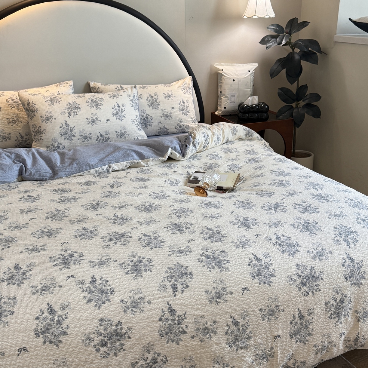 91家纺网 家纺一手货源 找家纺 美丽坊 2026新款爆款韩版泡泡纱四件套 小蓝盯