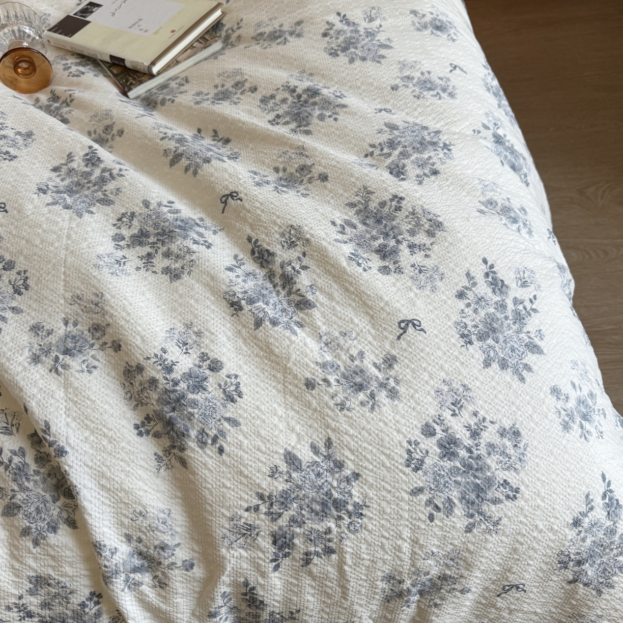 91家纺网 家纺一手货源 找家纺 美丽坊 2026新款爆款韩版泡泡纱四件套 小蓝盯