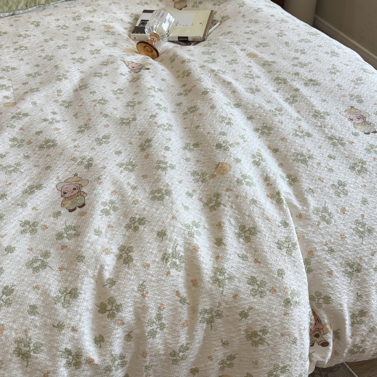 91家纺网 家纺一手货源 找家纺 美丽坊 2026新款爆款韩版泡泡纱四件套 星星人